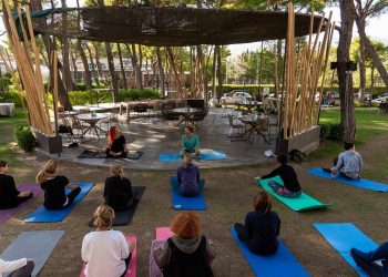 «Revival»: Η θετική ενέργεια στα… καλύτερά της