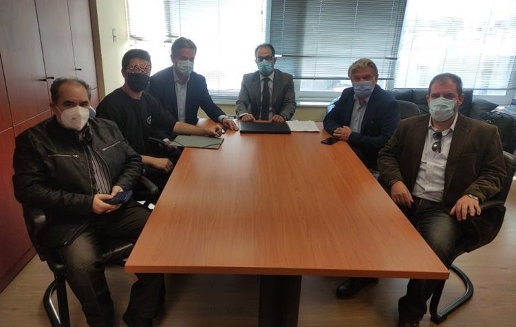 Νέα συνάντηση με την διοίκηση των Κτ.Υπ. για σοβαρά θέματα σχολείων