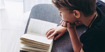 ΟΚΑΠΑ: Νέα παιδική Λέσχη ανάγνωσης στον κήπο της βιβλιοθήκης