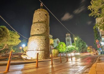 Ο Δήμος Παλλήνης «ρίχνει φως» και αναδεικνύει τα μνημεία της πόλης του