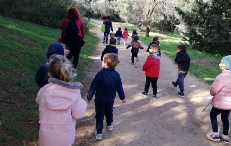 Βύρωνας: Επισκέψεις στο δάσος του Υμηττού των παιδιών των Παιδικών Σταθμών