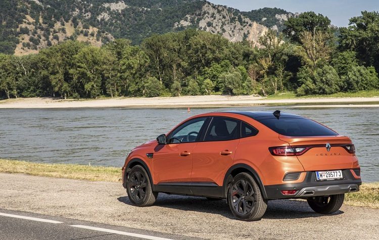Η επανάσταση του hatchback από τη Renault: Από το 4L στο Arkana