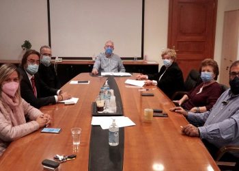 Συνάντηση Αμπατζόγλου με τα αθλητικά σωματεία «Οδυσσέας» και «Παράδεισος»