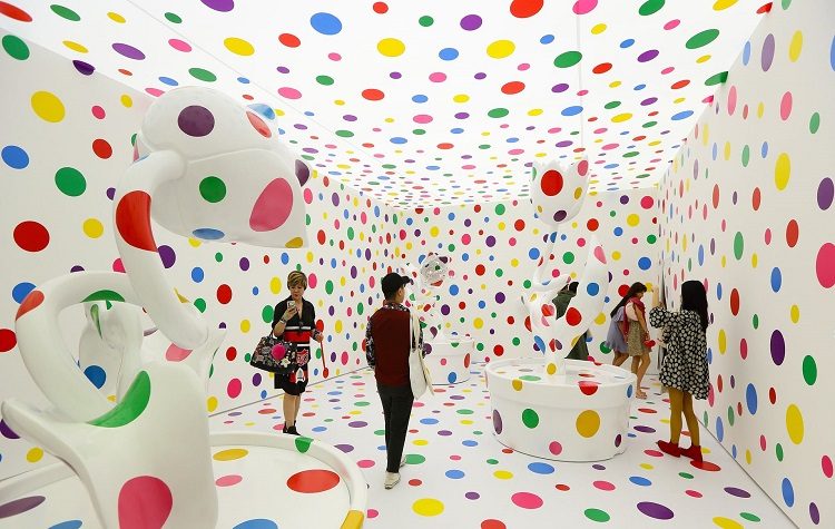 Η έκθεση της Yayoi Kusama στα σεμινάρια Ιστορίας της Τέχνης