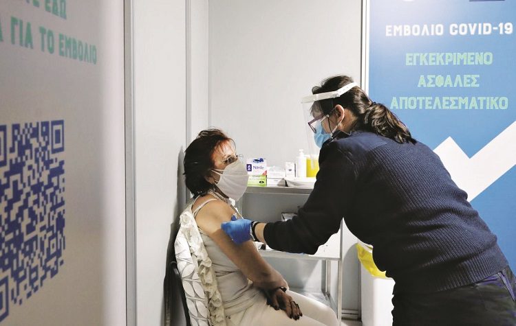 Εμβολιασμοί: Στο φουλ για 3η δόση