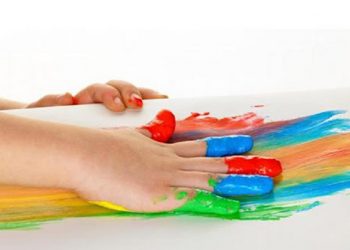 Επαναλειτουργούν τα δωρεάν καλλιτεχνικά εργαστήρια