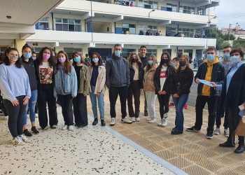 Οι μαθητές του 2ου Λυκείου Μεταμόρφωσης στήριξαν το Χατζηκυριάκειο Ίδρυμα και το Κοινωνικό Παντοπωλείο