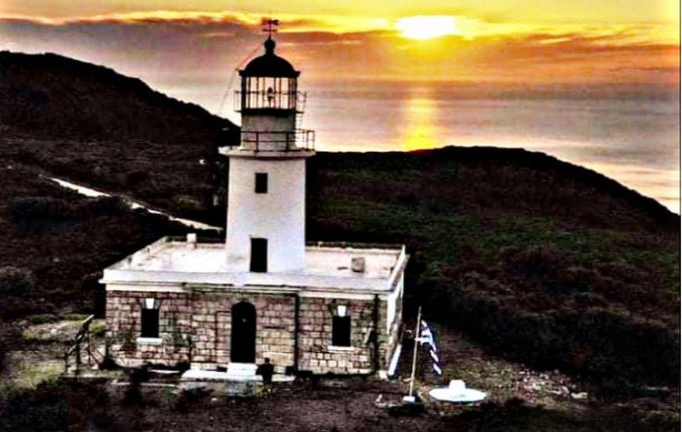 Οδοιπορικό: Οθωνοί, το νησί της Καλυψούς