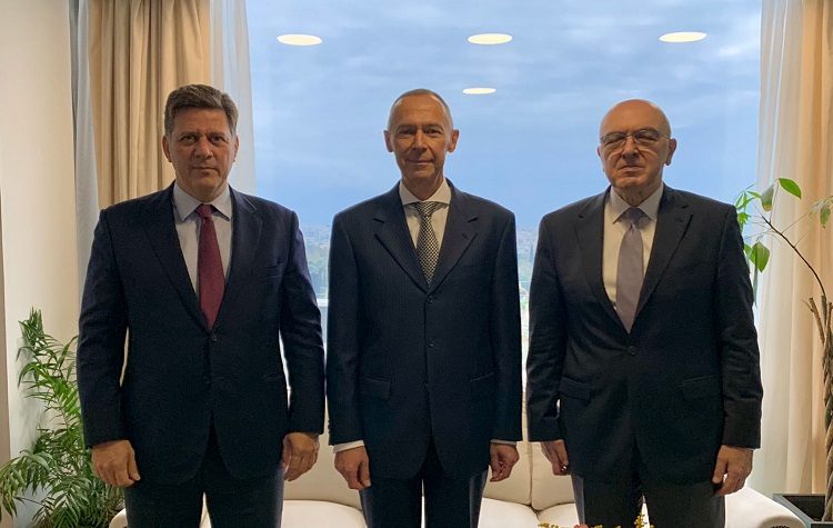 Συνάντηση Μιλτιάδη Βαρβιτσιώτη με τον πρέσβη της Ρωσίας στην Ελλάδα Αντρέι Μάσλοβ