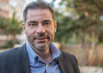 Αλιμος: Αίτημα παράτασης των συμβάσεων έκτακτου προσωπικού