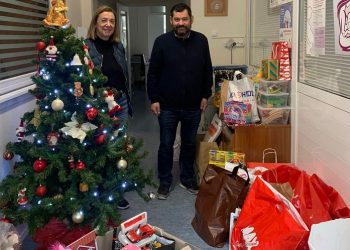 Συγκινητική η συμμετοχή των πολιτών στη δράση συγκέντρωσης δώρων για παιδιά