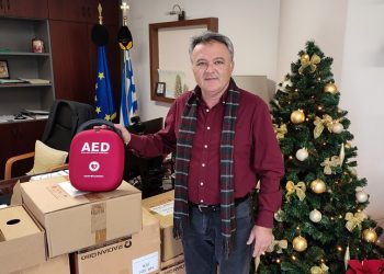 Ο Δήμος Ωρωπού προμηθεύτηκε 17 απινιδωτές για τους συλλόγους και τους φορείς