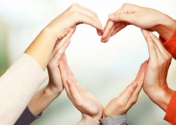 Τα σχολεία ένωσαν τις δυνάμεις τους ενισχύοντας το Κοινωνικό Παντοπωλείο