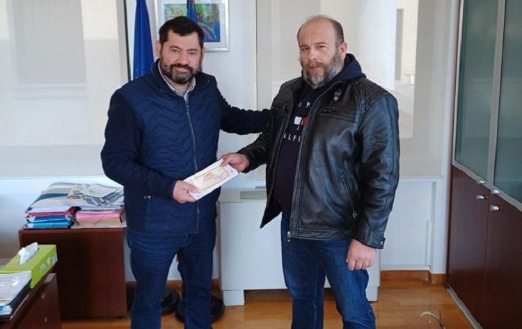 Δωροεπιταγές πρόσφερε ο επιχειρηματίας Δημήτρης Καραγιάννης  για τις ανάγκες του Κοινωνικού Παντοπωλείου