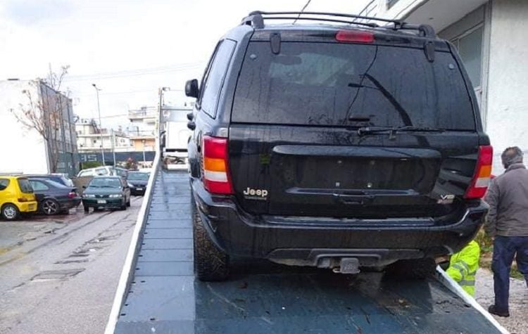 Άρχισε η περισυλλογή εγκαταλελειμμένων οχημάτων στη Μεταμόρφωση