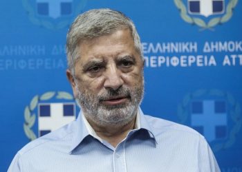 Περιφέρεια Αττικής: «Στη λάσπη Σγουρού, απαντάμε με έργο»