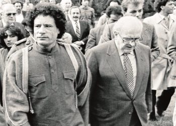 Λιβύη: Ο Καντάφι και εμείς