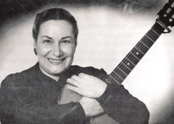 Δανάη: Μόνο τραγούδησε το αηδόνι του Αττίκ;