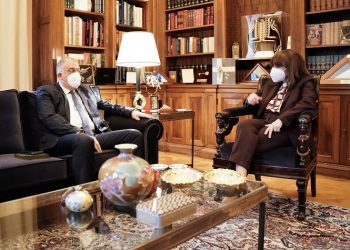 Σακελλαροπούλου - Θεοδωρικάκος για τη λήξη της κατάληψης στο ΑΠΘ