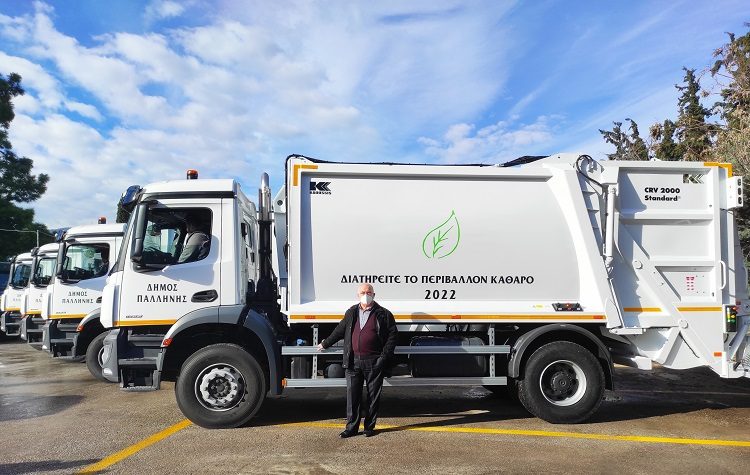 Τέσσερα νέα, «έξυπνα» απορριμματοφόρα, στον στόλο του Δήμου Παλλήνης