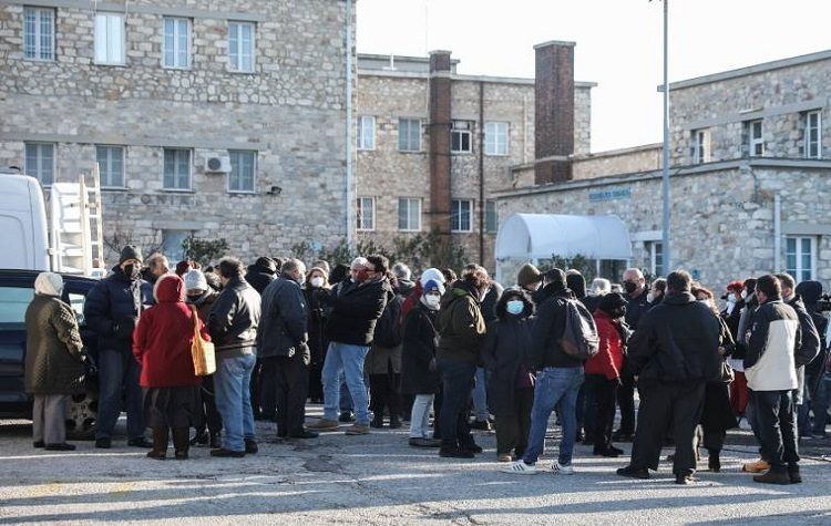 ΕΚΤΟΣ ΤΩΝ ΤΕΙΧΩΝ: «Κάτω τα χέρια από το Παίδων Πεντέλης!»