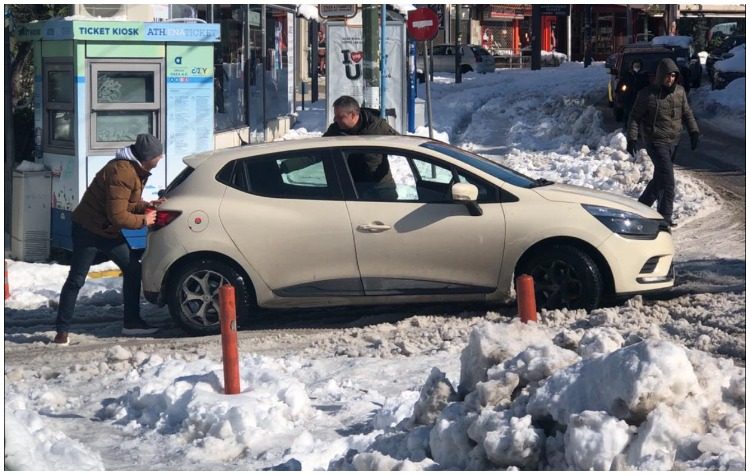 «Χαλάνδρι σε Δράση»: «Χρειάζονται άμεσες λύσεις, ο ήλιος δεν αρκεί να καθαρίσει την πόλη»