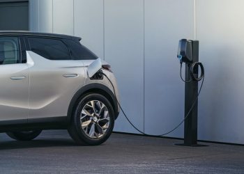 Δέκα ηλεκτροκίνητα οχήματα στη «φαρέτρα» του Δήμου