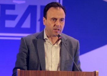 ΚΕΔΕ προς Πέτσα: «Τα προβλήματα δεν λύνονται με επιστολές και νουθεσίες»