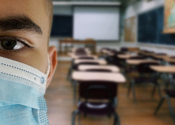 Κανονικά στις 10/1 ανοίγουν τα σχολεία - Τι αλλάζει στα πρωτόκολλα για μαθητές και εκπαιδευτικούς