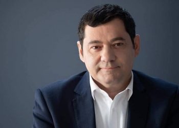 Τάσος Μαυρίδης: «Μην απαξιώνετε την προσπάθεια των εργαζομένων»