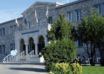 Δημοσθένης Παπακωνσταντίνου: «Το πρόβλημα της δημόσιας απονοσοκομειοποίησης της πόλης παίρνει απρόβλεπτες διαστάσεις»