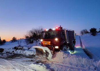 Επιτυχημένη επιχείρηση διάνοιξης του επικίνδυνου δρόμου προς τη Μονή Στουδίου