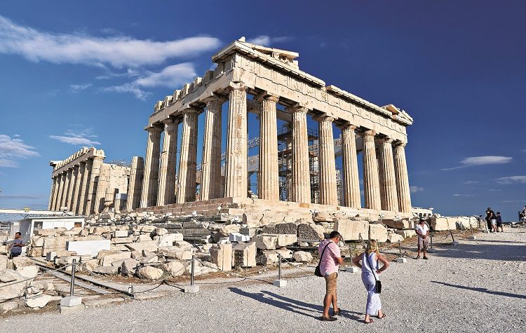 Η απρέπεια στην Ακρόπολη