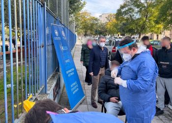 Με παρέμβαση του Γιάννη Κεχρή διενεργήθηκαν rapid test και σε υπό κατάληψη σχολείο στη Μεταμόρφωση
