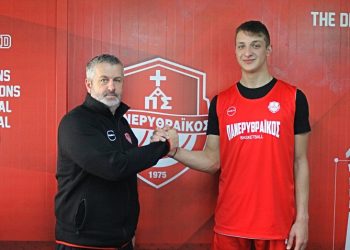 Α2 μπάσκετ: «Ψηλώνει» με Τόλα ο Πανερυθραϊκός