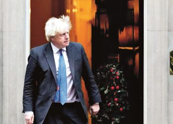 Βρετανία: Ανατροπή του σκηνικού