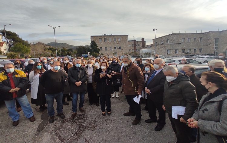 Αθανάσιος Ζούτσος: «Απαράδεκτη η απόφαση για αναστολή εφημεριών του Νοσ. Παίδων Παντέλης» (Βίντεο)