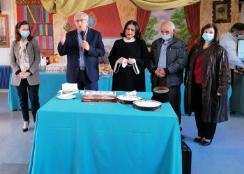 Με αισιοδοξία για το μέλλον η κοπή πίτας του Σικιαριδείου