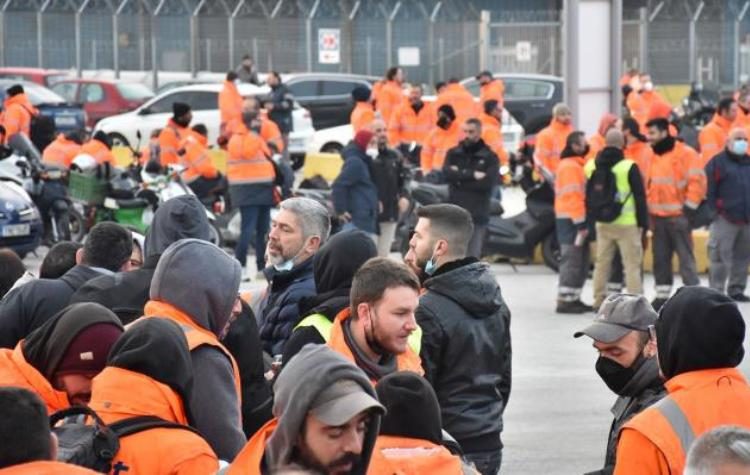 Σύλλογος Γυναικών Χαλανδρίου: «Ενώνουμε τη φωνή μας με τους εργάτες της COSCO»