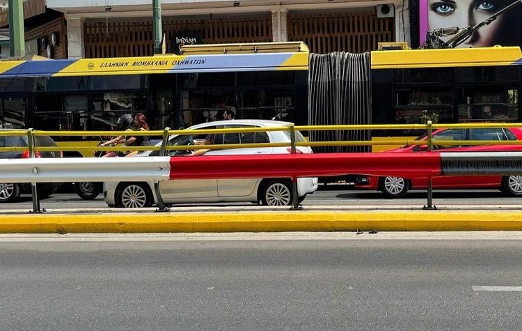 Εργασίες χρωματισμού στο οδικό δίκτυο ευθύνης της Περιφέρειας Αττικής