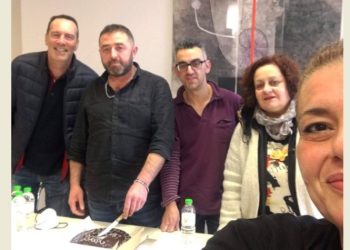 ΕΝΕΒΑΠ: Κοπή πίτας με μηνύματα του Μάκη Τάρλα για την κατάσταση στην τοπική αγορά