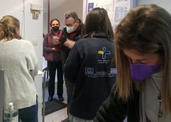 Υψηλό ιικό φορτίο έδειξαν τα rapid test στα Δημοτικά Ιατρεία