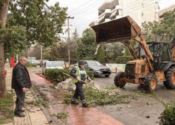 Συνεχίζεται η αποκομιδή κλαδιών & ογκωδών από τον Δήμο Αμαρουσίου