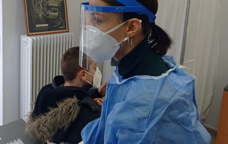 Καθημερινά δωρεάν rapid test για τους μαθητές των Βριλησσίων