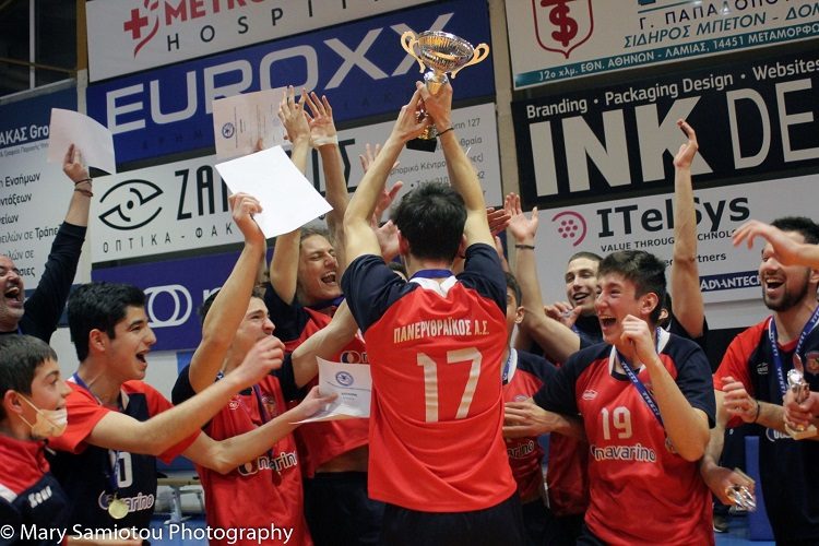 Βόλεϊ: Πρωταθλήτρια ΕΣΠΑΑΑ για 12η φορά η ομάδα εφήβων του Πανερυθραϊκού