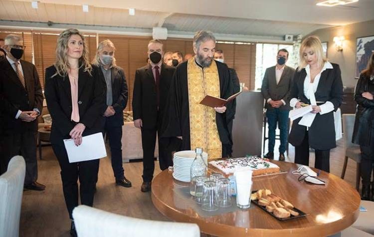 «Χαλάνδρι σε Δράση»: Κοπή πίτας με μηνύματα από την Κρίστη Αγαπητού για την επόμενη μέρα