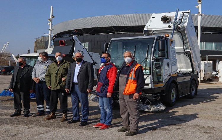 Με 3 νέα σάρωθρα ενισχύεται ο στόλος καθαριότητας του Δήμου Αμαρουσίου