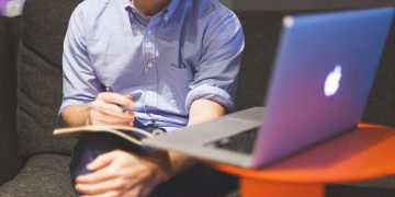 Με τις Αδάμες κάνουν «πρεμιέρα» οι Διαδικτυακές Συνοικιακές Συνελεύσεις