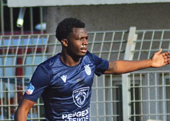 Super League 2: Πολύτιμο βαθμό πήρε η Α.Ε. Κηφισιάς κόντρα στον Λεβαδειακό