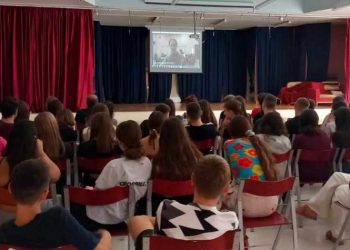«Μάθημα» περιβαλλοντικής ευαισθητοποίησης στα σχολεία